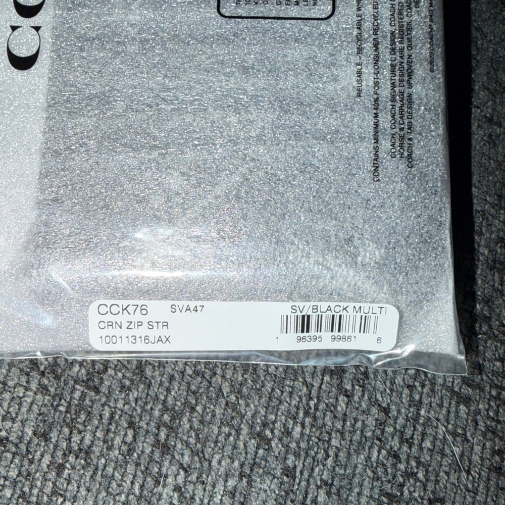 Coach Corner Zip Wristlet in Star Print Silver/Black Coated Canvas & Leather NWT - Picture 9 of 16